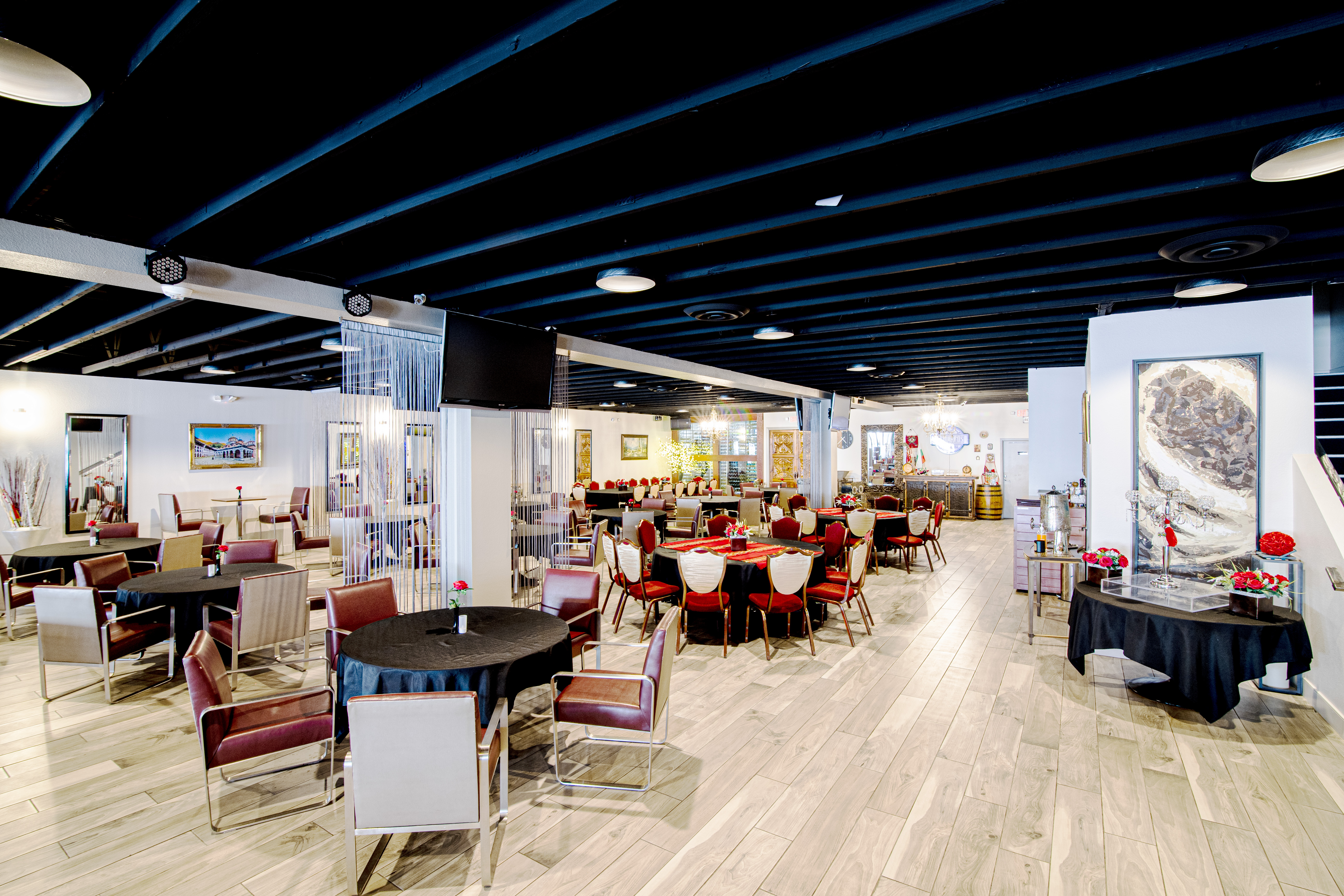 Chapel-of-the-Flowers-Vegas-Reception