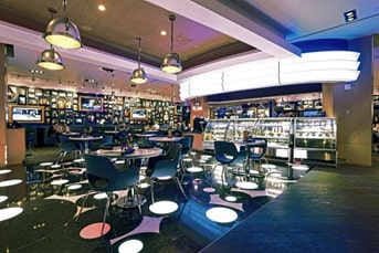 Cocktail wedding reception lounge room - Stylish & Casual Café, Las Vegas, NV